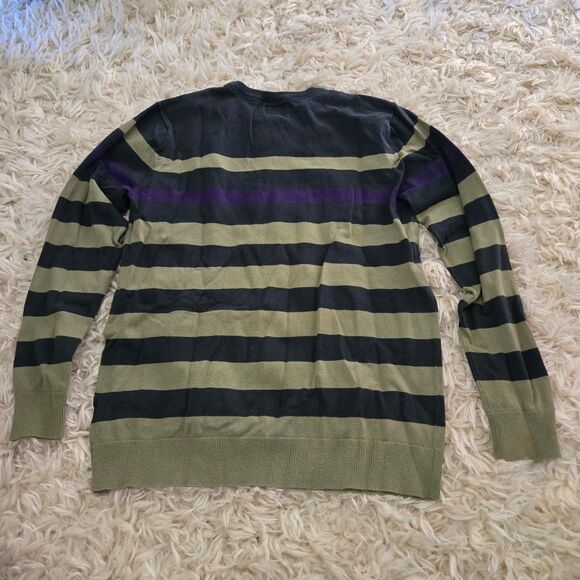 Quiksilver Boys Striped Sweater Size Medium - Picture 4 of 4